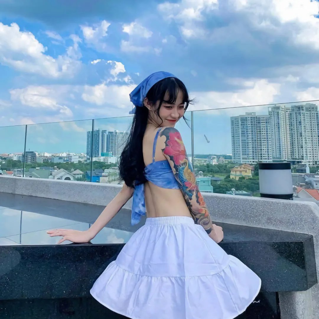 浮动 封面